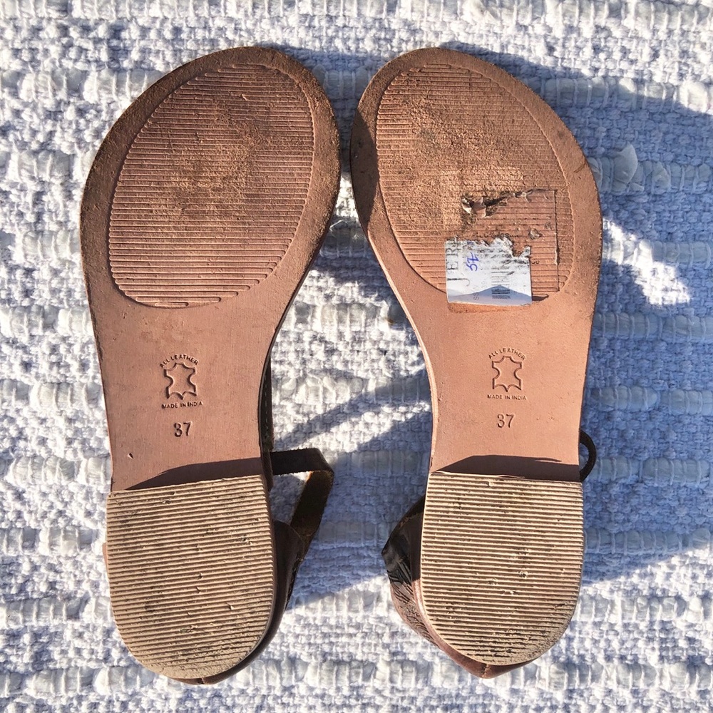 Jasper & Jeera Anthropologie Embellished Leather Thong Sandals - Picture 7 of 10